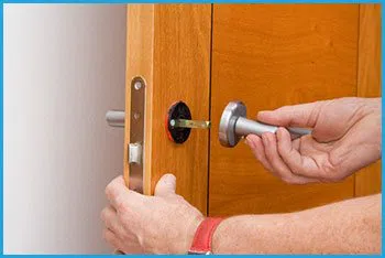 Lock Locksmith Services Chandler, AZ 480-612-9243 - 12-changing-locks